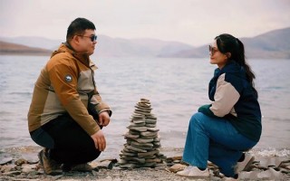 情侣在西藏游8天大概多少钱？在西藏8日大致的游玩怎么好玩？