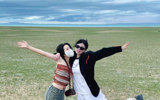 和姐姐去西藏跟团玩一趟多少钱合适呢？在西藏适合跟团的游玩路线是怎么样的？