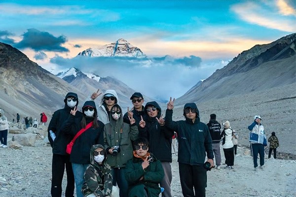 9月份去西藏旅游攻略路线最佳路线是？和朋友去西藏玩的最好的路线是？-第2张图片-小白杨旅行网